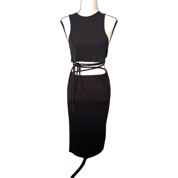 DANIELLE BERNSTEIN Skirt Set with Waist‎ Tie NWOT Sz XS - Picture 1 of 4